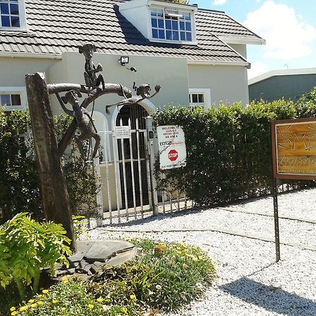 Jembjo'S Knysna Lodge & Backpackers Eksteriør billede