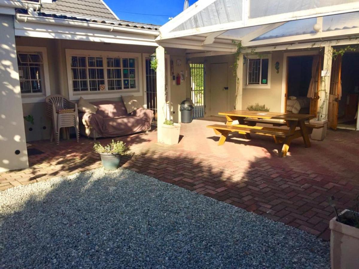 Jembjo'S Knysna Lodge & Backpackers Eksteriør billede