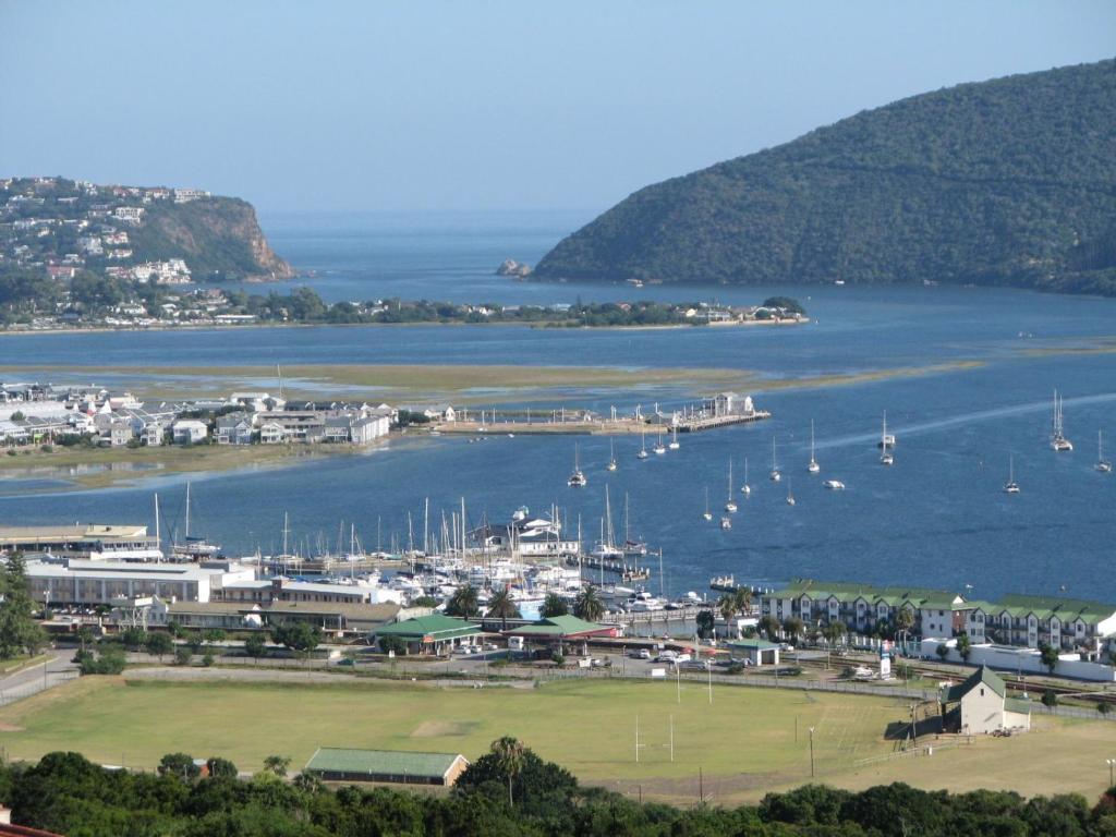 Jembjo'S Knysna Lodge & Backpackers Eksteriør billede