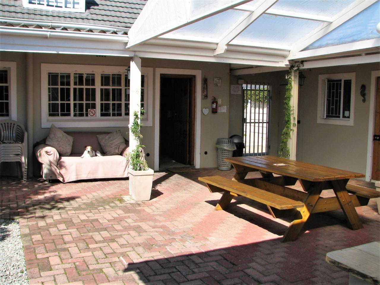 Jembjo'S Knysna Lodge & Backpackers Eksteriør billede