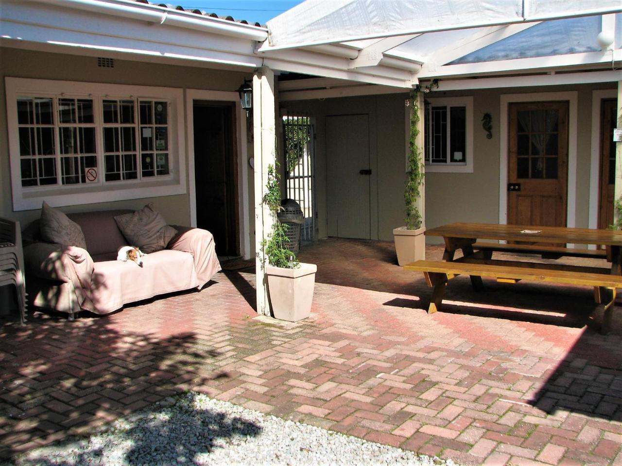 Jembjo'S Knysna Lodge & Backpackers Eksteriør billede