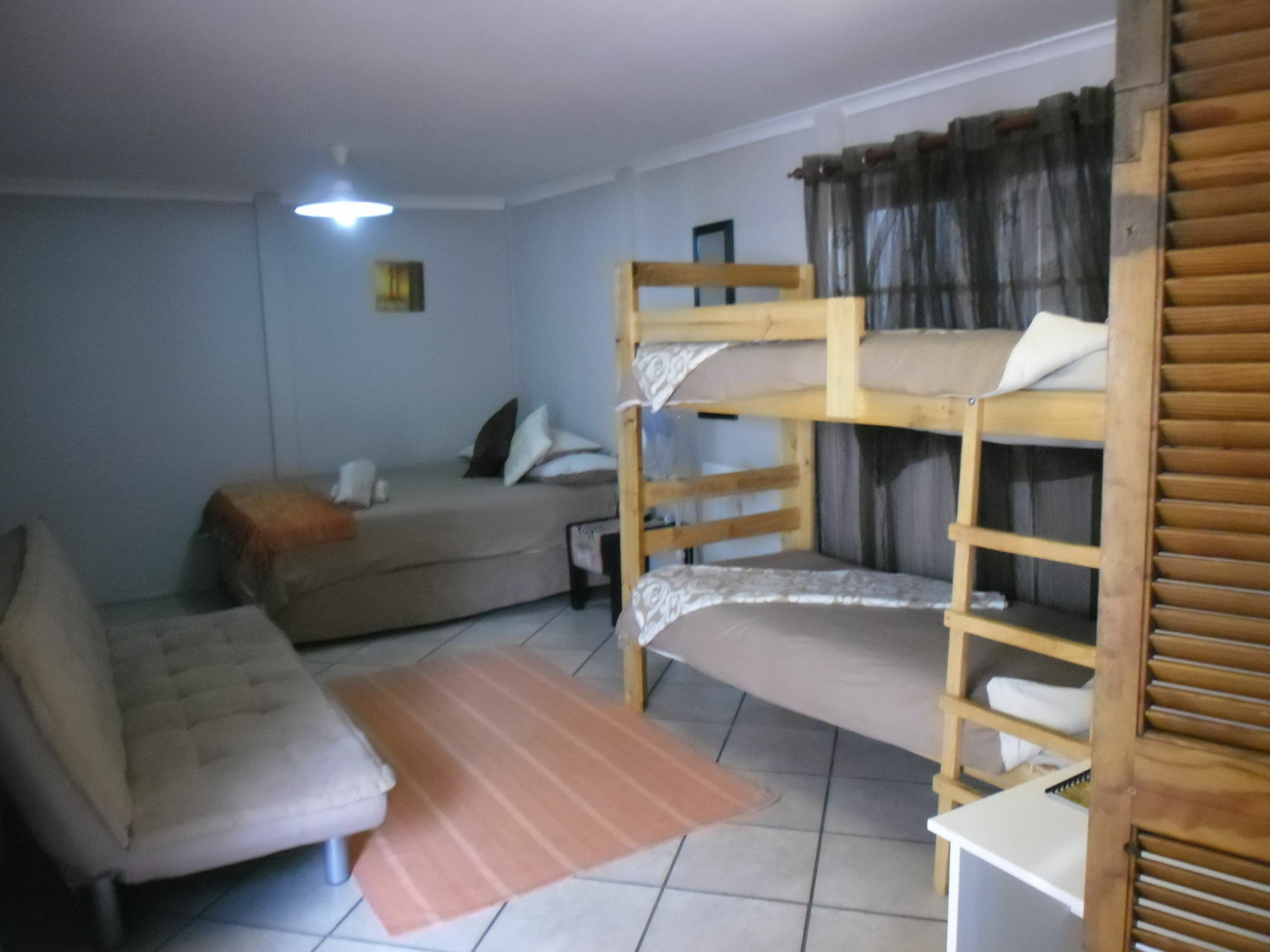 Jembjo'S Knysna Lodge & Backpackers Eksteriør billede