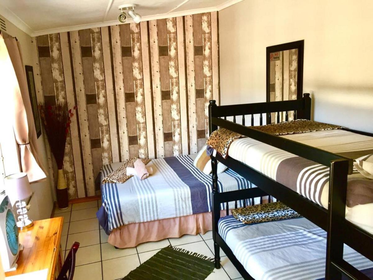 Jembjo'S Knysna Lodge & Backpackers Eksteriør billede
